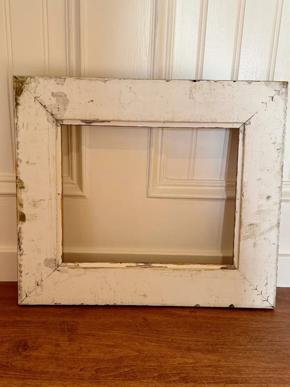 Ornate Gold Wood Picture Frame – Fits 8x10